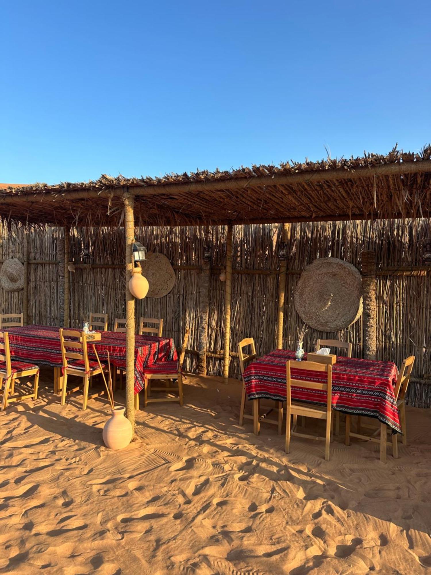 Authentic Desert Camp - *