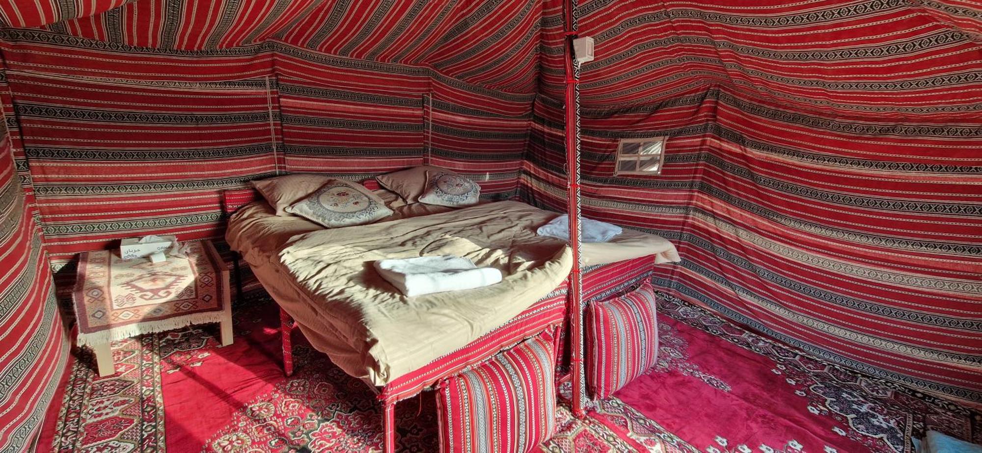 Authentic Desert Camp - *
